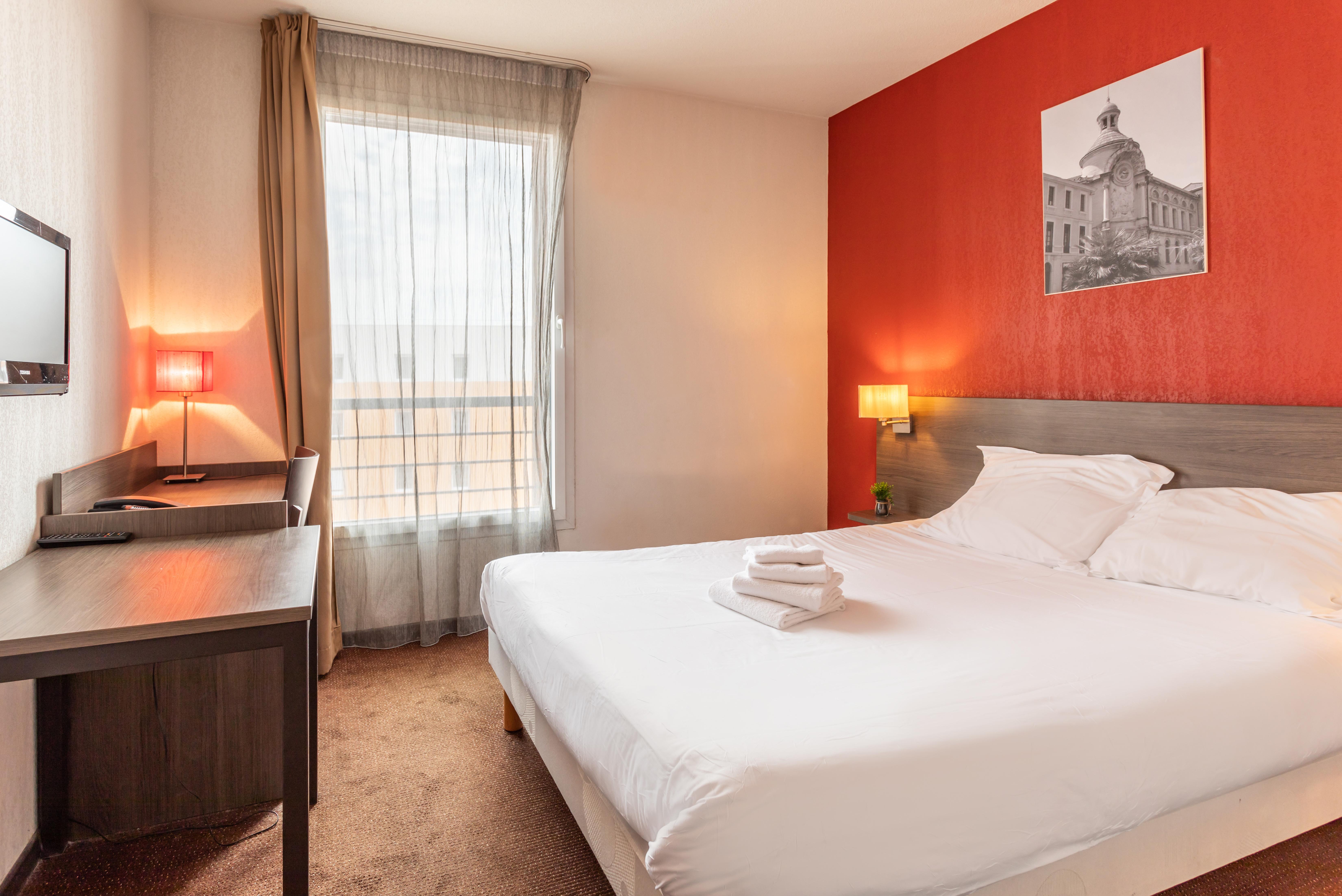 Comfort Aparthotel Nimes Centre Exterior foto